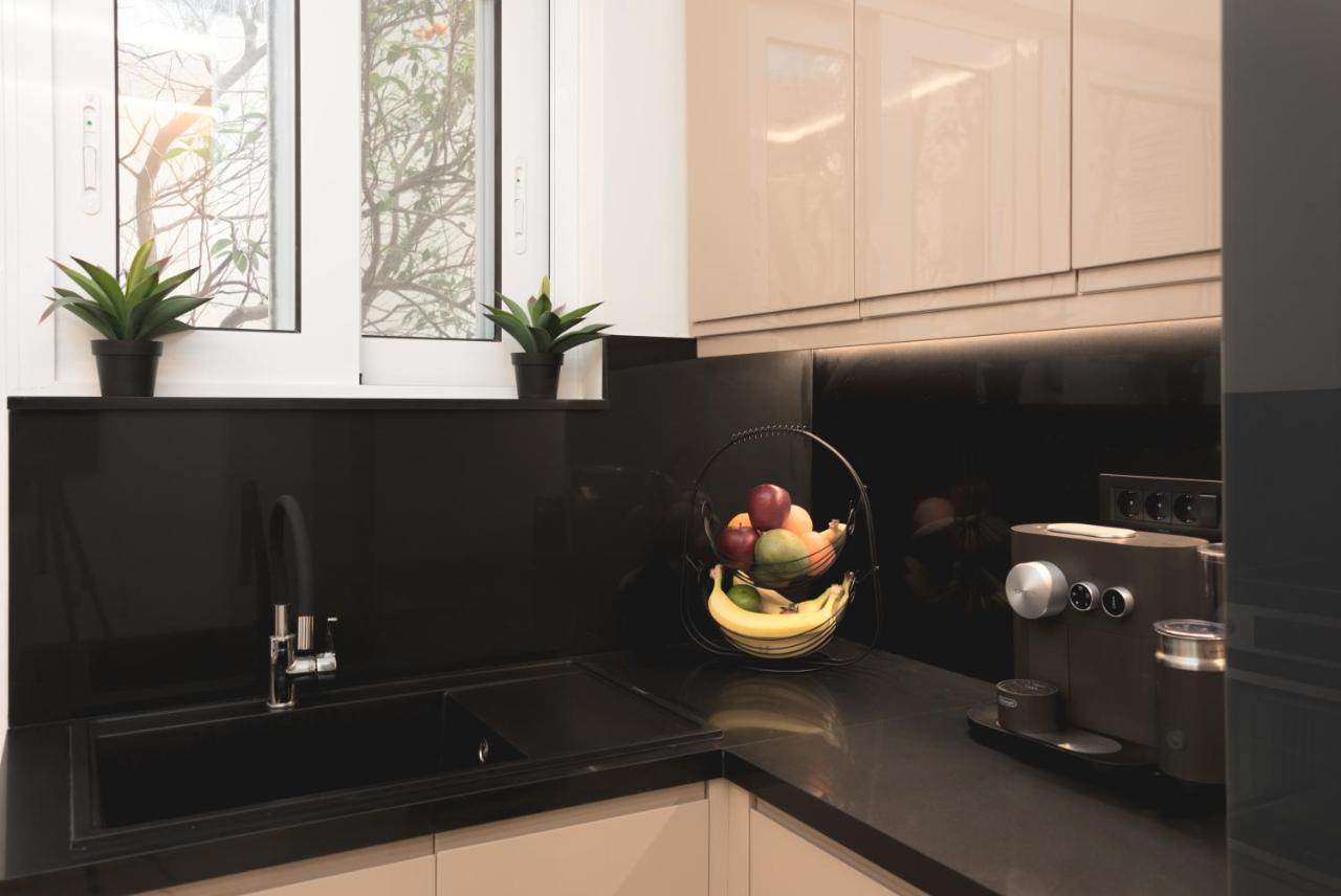 G&J Deluxe Apt II Закинтос Экстерьер фото